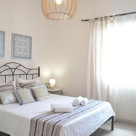 Ariadne & Theseus Apartments Naxos City Екстер'єр фото