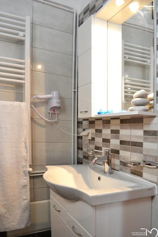 Ariadne & Theseus Apartments Naxos City Екстер'єр фото