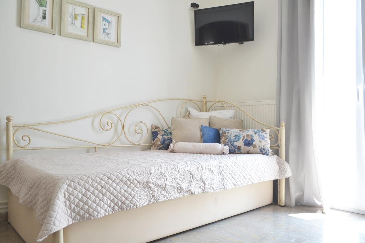 Ariadne & Theseus Apartments Naxos City Екстер'єр фото